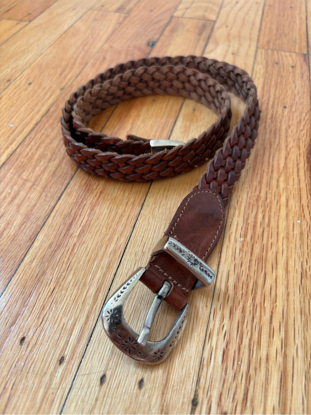Braided leather belt